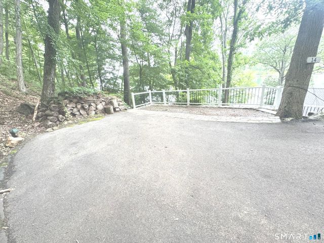 14 Bogus Hill Road, New Fairfield, CT 06812