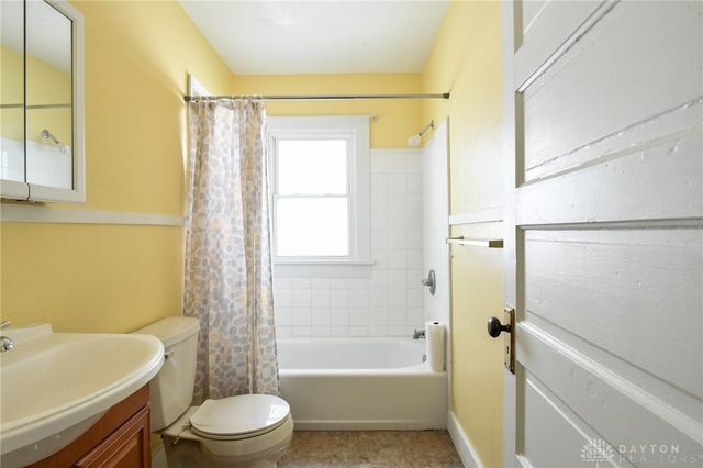 1207 Highland Avenue, Dayton, OH 45410