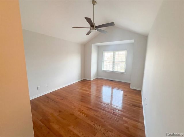 5490 Scott Court, Ypsilanti, MI 48197