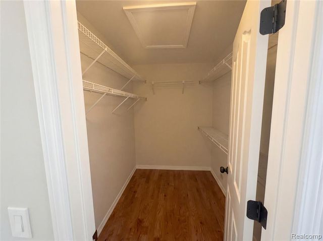 5490 Scott Court, Ypsilanti, MI 48197