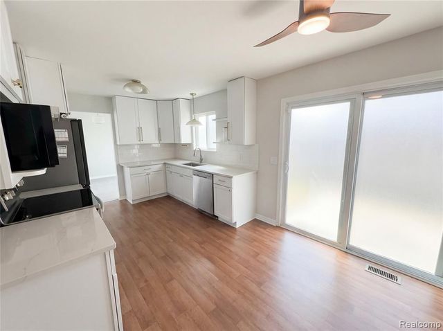 5490 Scott Court, Ypsilanti, MI 48197