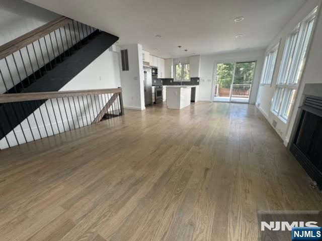 86 W Mahan Street, Tenafly, NJ 07670