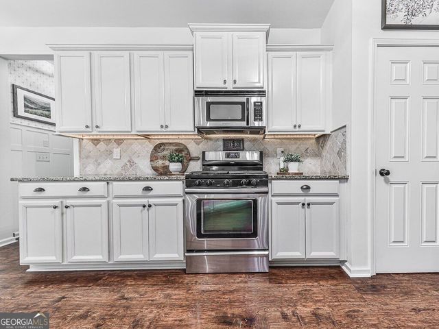 266 Royal Sunset Drive, Dallas, GA 30157