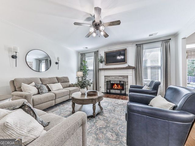 266 Royal Sunset Drive, Dallas, GA 30157