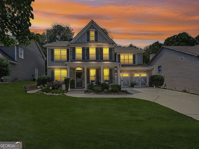266 Royal Sunset Drive, Dallas, GA 30157