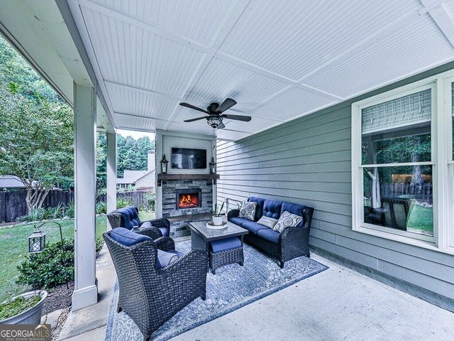 266 Royal Sunset Drive, Dallas, GA 30157