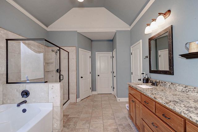 2074 Calhoun Road, Hamilton, GA 31811