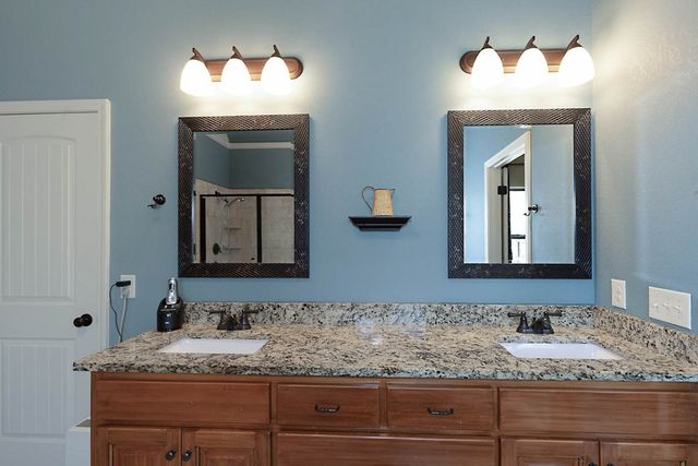 2074 Calhoun Road, Hamilton, GA 31811