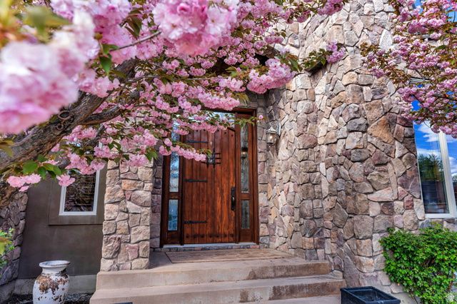 1258 W 2850 N, Pleasant Grove, UT 84062