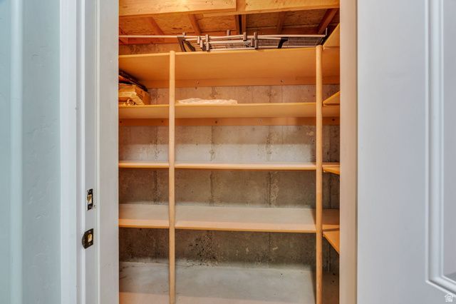 1258 W 2850 N, Pleasant Grove, UT 84062