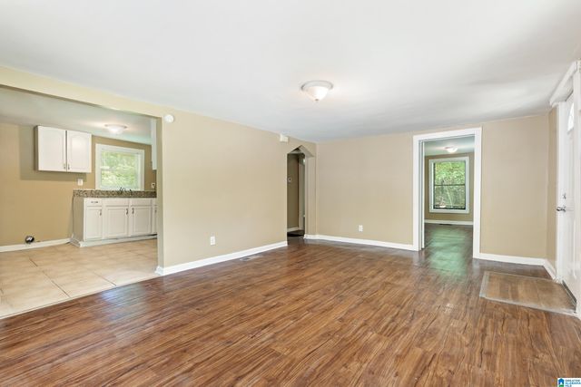 779 11TH AVENUE SE, Graysville, AL 35073