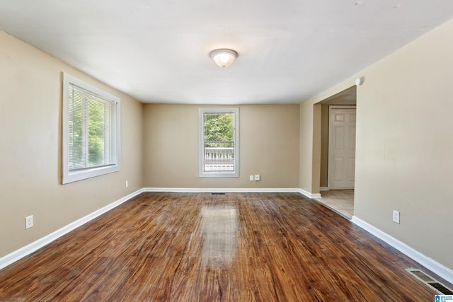779 11TH AVENUE SE, Graysville, AL 35073