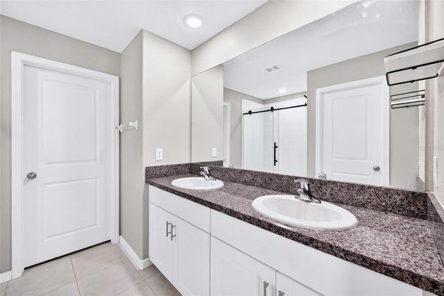 31724 SUN KETTLE LOOP, Wesley Chapel, FL 33545