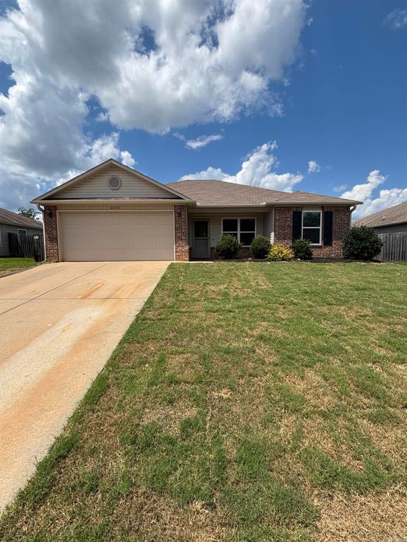 6316 Lena Drive, Alexander, AR 72022