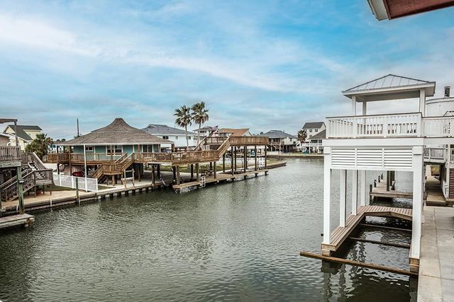 21710 Frio Drive, Galveston, TX 77554