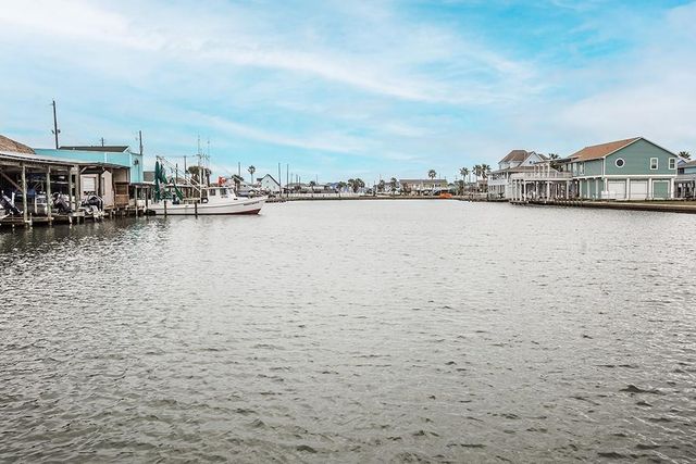 21710 Frio Drive, Galveston, TX 77554
