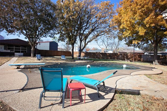 1408 Doral Court, Graham, TX 76450