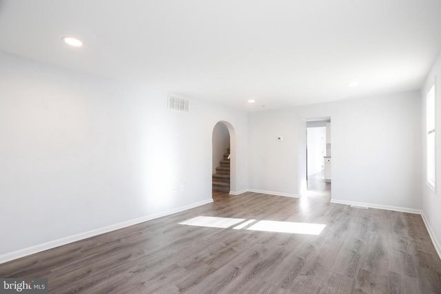 605 MACE AVE, Essex, MD 21221