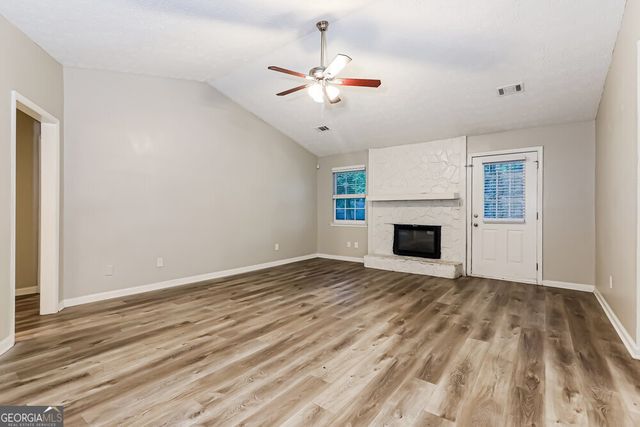 9185 Sunset Drive, Jonesboro, GA 30238