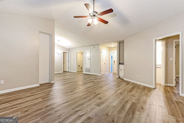 9185 Sunset Drive, Jonesboro, GA 30238