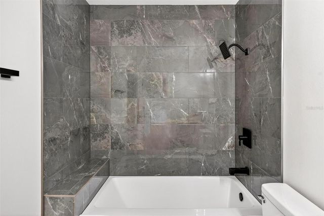 607 THOMAS AVE, Leesburg, FL 34748