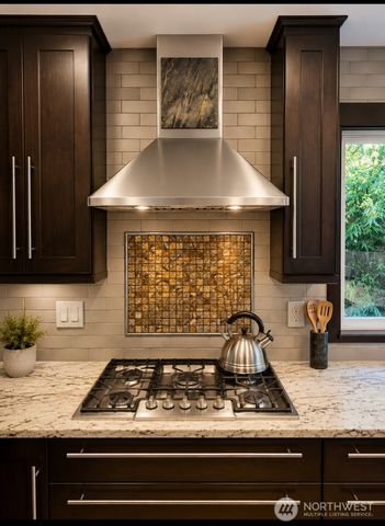 601 152ND Place SW, Lynnwood, WA 98087