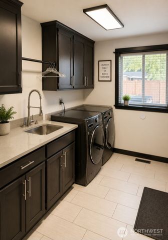 601 152ND Place SW, Lynnwood, WA 98087