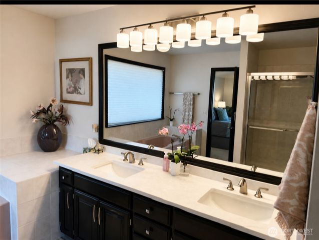 601 152ND Place SW, Lynnwood, WA 98087