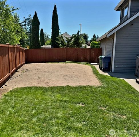 601 152ND Place SW, Lynnwood, WA 98087