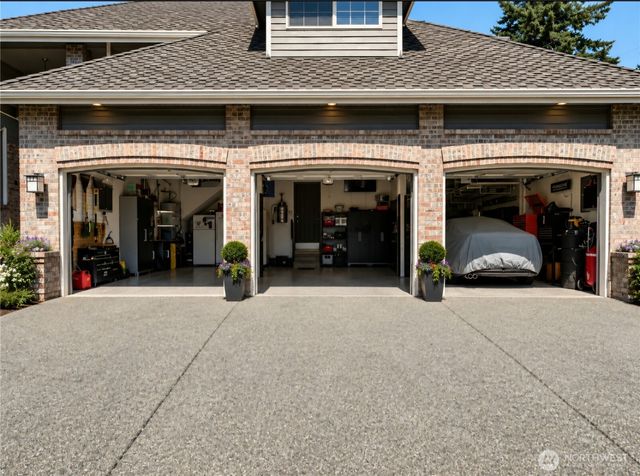 601 152ND Place SW, Lynnwood, WA 98087
