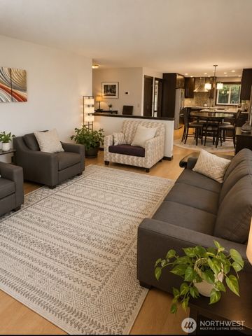 601 152ND Place SW, Lynnwood, WA 98087