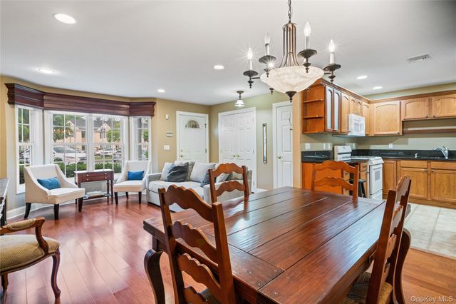1075 Savoy Drive, Melville, NY 11747