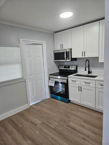 725 Nathan Hale Road, West Palm Beach, FL 33405