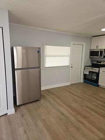 725 Nathan Hale Road, West Palm Beach, FL 33405