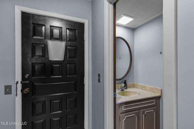192 Lakebend Circle, Brandon, MS 39042