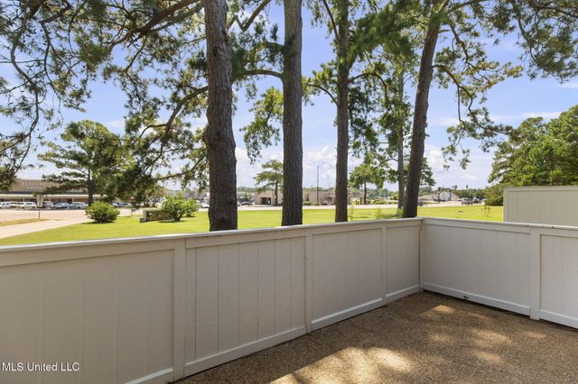 192 Lakebend Circle, Brandon, MS 39042