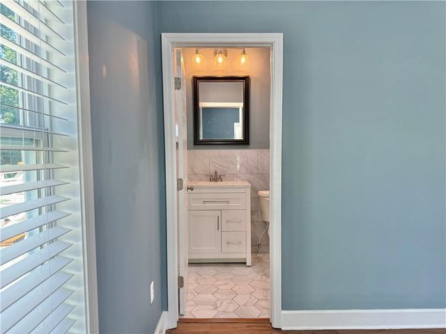 2625 Peyton Road NW, Atlanta, GA 30318
