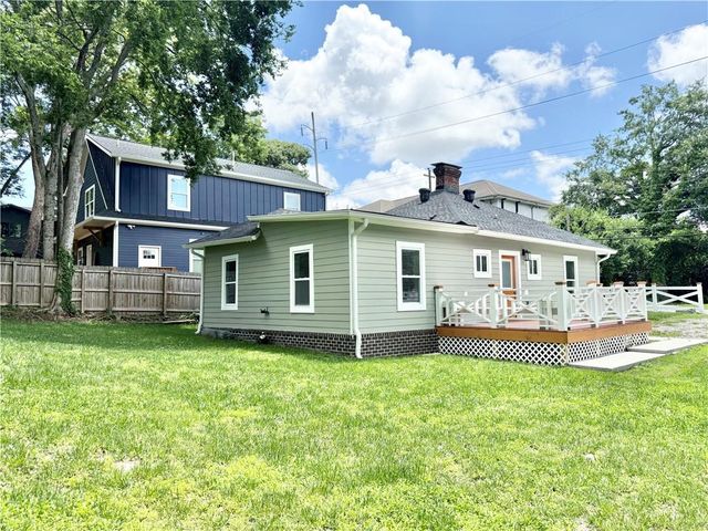 2625 Peyton Road NW, Atlanta, GA 30318