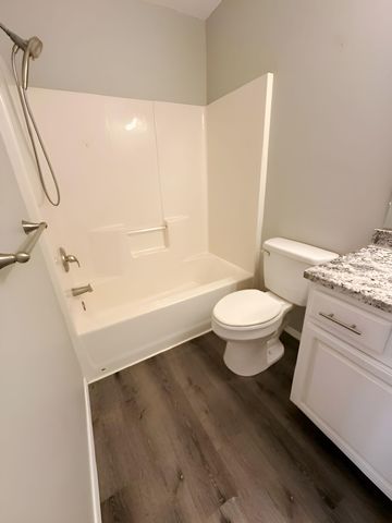 561 N Jester Avenue, Republic, MO 65738