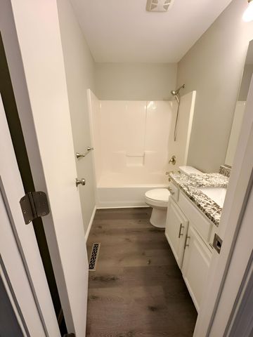561 N Jester Avenue, Republic, MO 65738