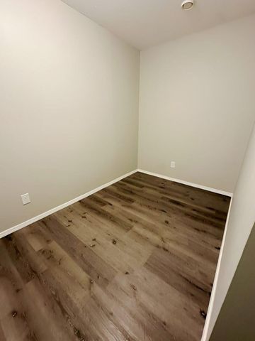 561 N Jester Avenue, Republic, MO 65738