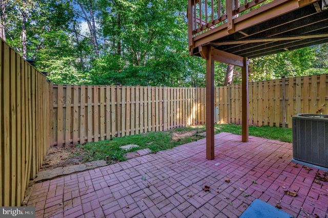 2728 BRIER POND CIR, Woodbridge, VA 22191