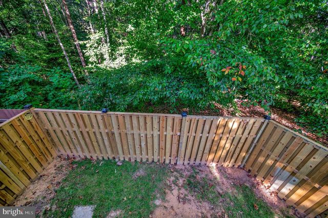 2728 BRIER POND CIR, Woodbridge, VA 22191