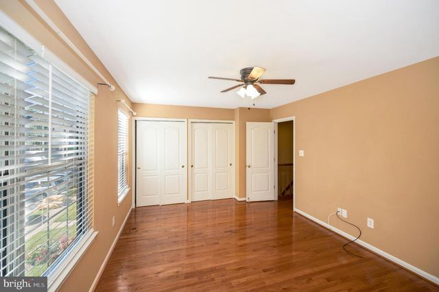 2728 BRIER POND CIR, Woodbridge, VA 22191