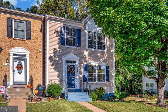 2728 BRIER POND CIR, Woodbridge, VA 22191