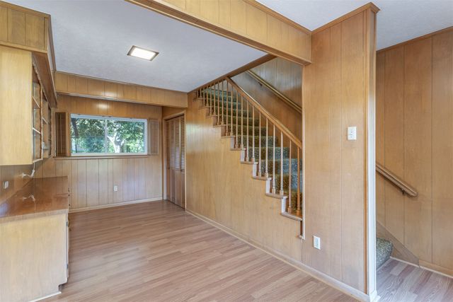 823 Brook Valley Lane, Dallas, TX 75232