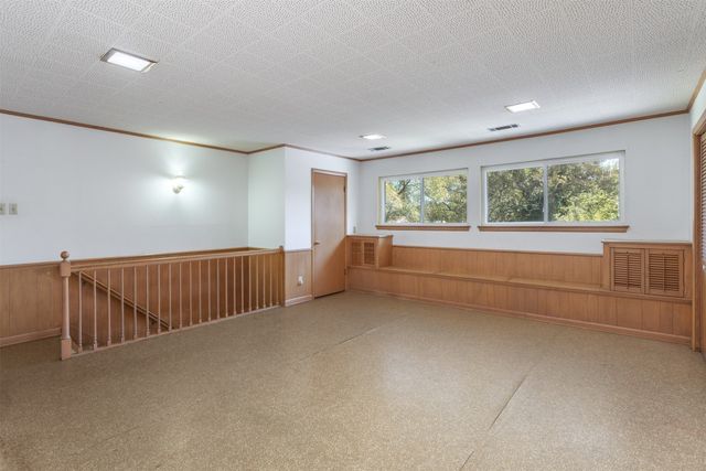 823 Brook Valley Lane, Dallas, TX 75232