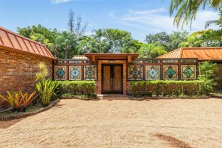10520 SW 124th St, Miami, FL 33176