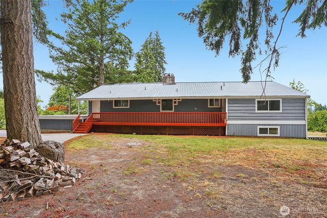 711 Galloway Street, Steilacoom, WA 98388