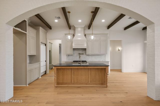 103 Ivy Cottage Drive, Youngsville, LA 70592